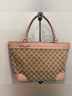 #032 GUCCI Brown Canvas Tote
